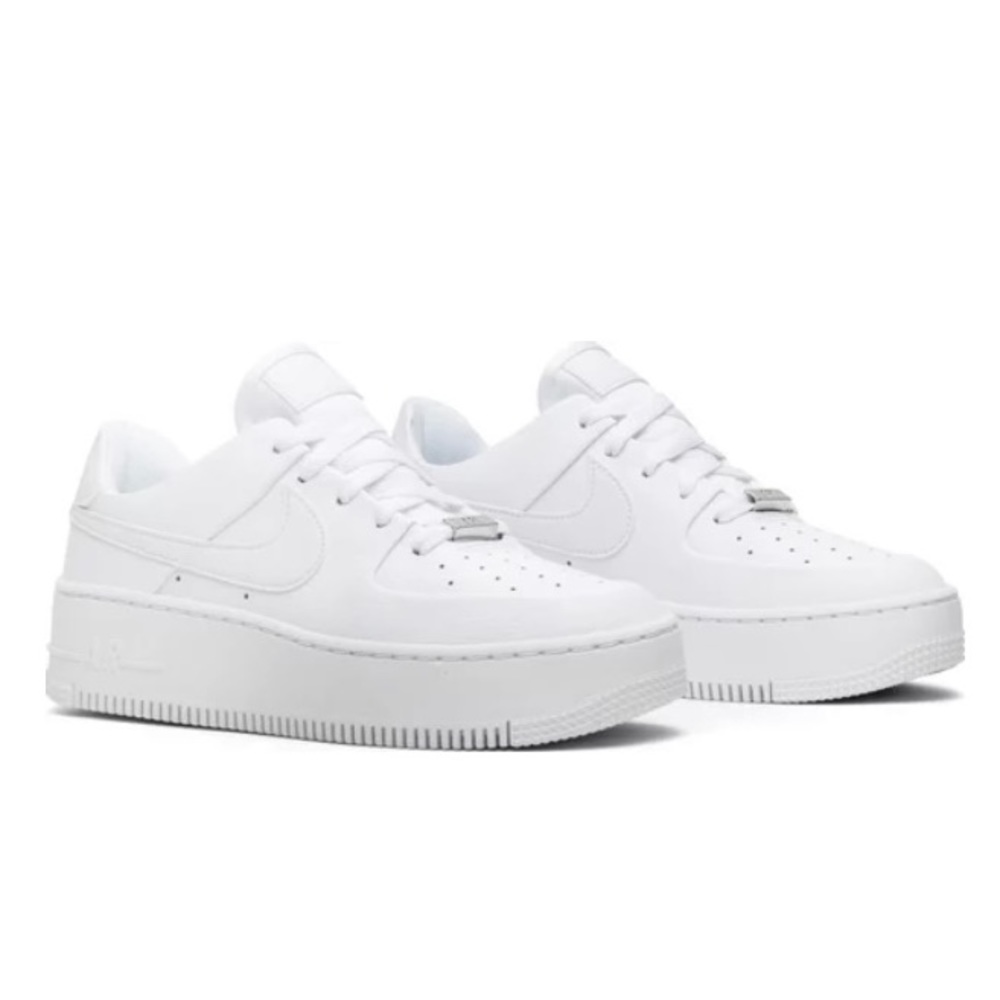 Women’s Nike Air Force 1 Sage Low